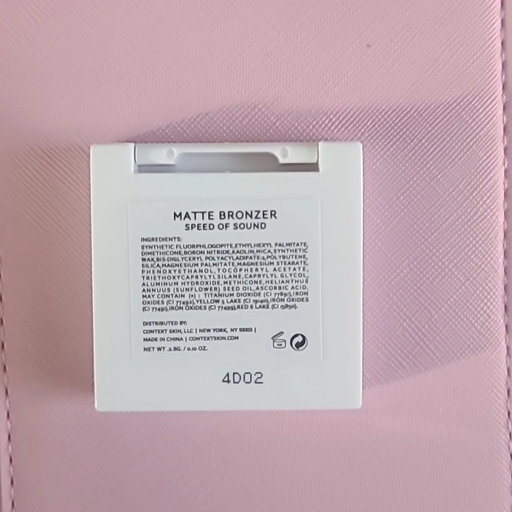 Context Matte Bronzer “Undisputed”